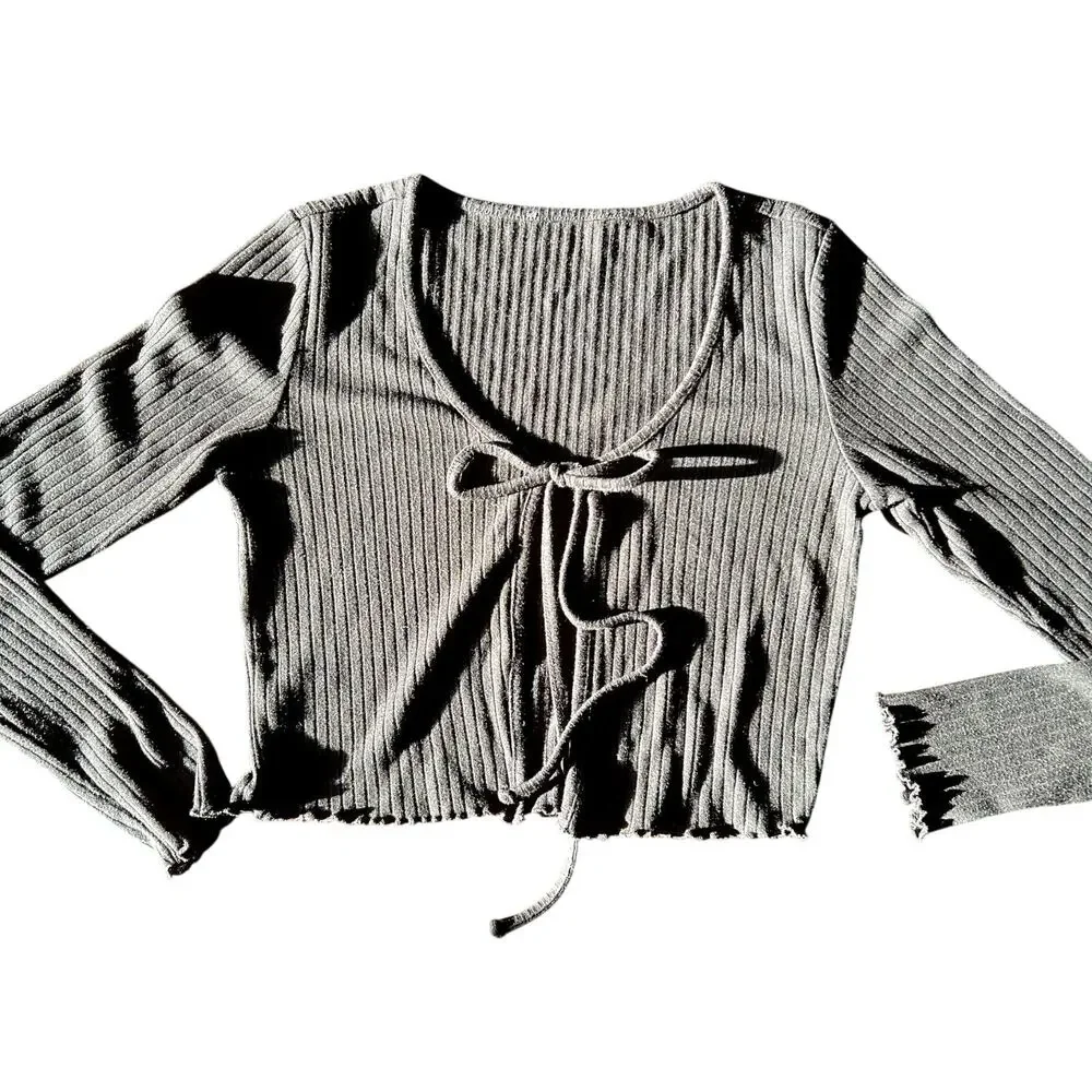 Tie Top - Picture 1 of 3